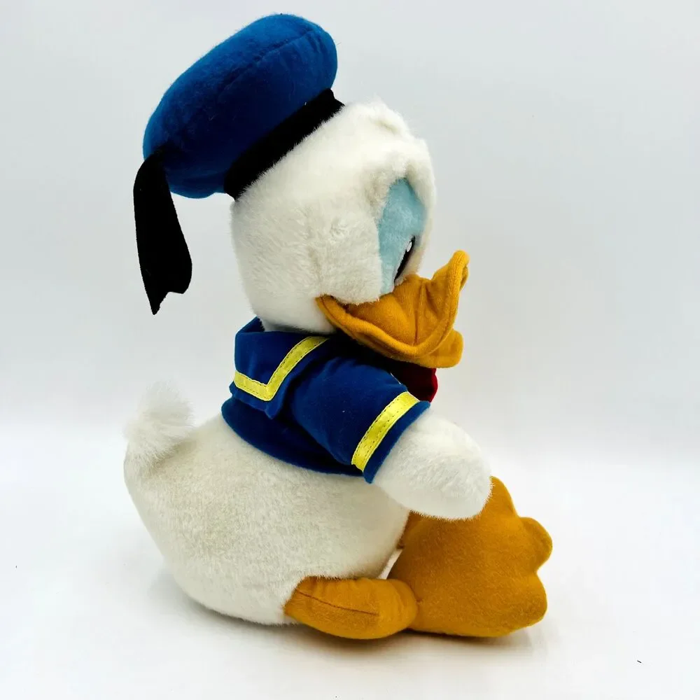 Walt Disneyland / Disney World Donald Duck Plush